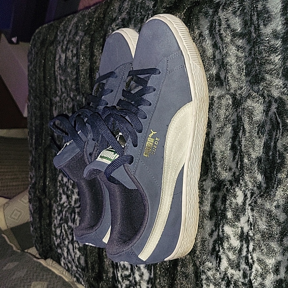 Puma Sneakers